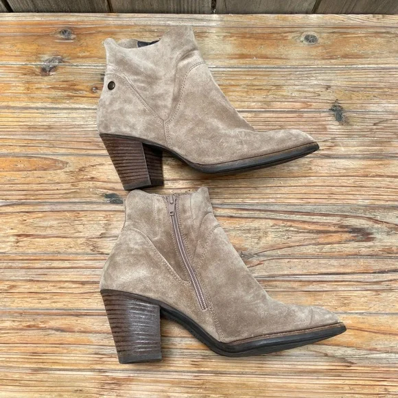 Paul Green Nora Hydro Bootie Womens 8 Tan Suede Stacked Heel Zip Boot - Picture 7 of 16